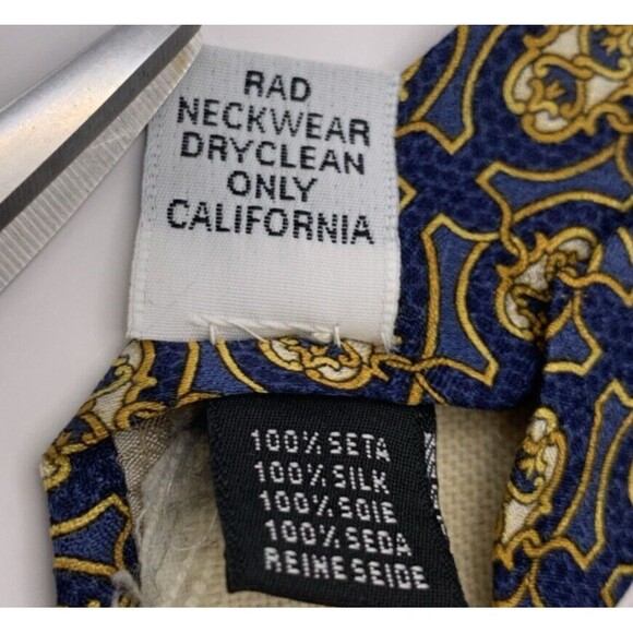 ANTONIO RICCI Men's Blue Geometric Medallions Made in ITALY 100% Silk Neck Tie - Picture 9 of 10